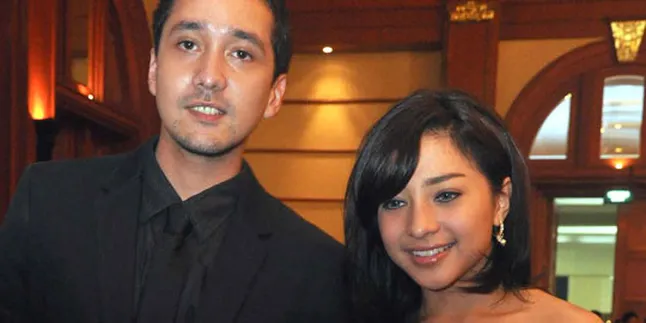Lagi, Nikita Willy Pamer Kemesraan Bareng Pacar