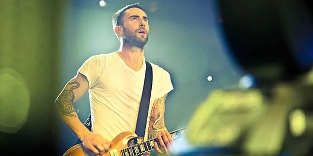 Tiba di Jakarta, Maroon 5 Diserbu Nyamuk!
