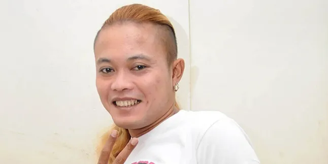 Sule Stop Kerja di Hari Minggu