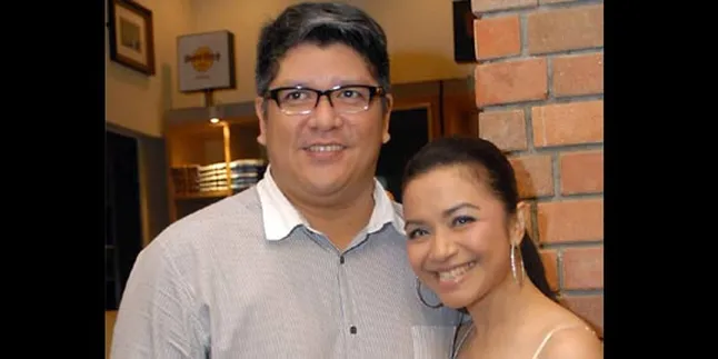 Ruth Sahanaya Tetap Dukung Sang Suami