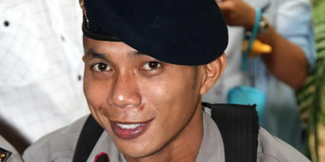 Briptu Norman Kamaru Dikontrak 2 Lagu