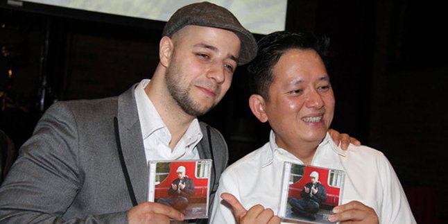 Maher Zain Kalahkan Penjualan Album Justin Bieber