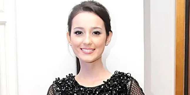 Julie Estelle Tidak Kesulitan Main Komedi