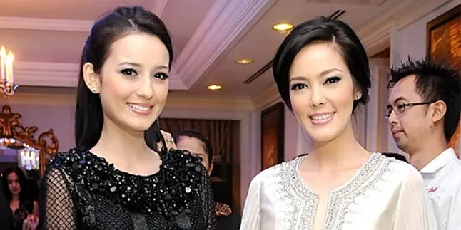 Julie Estelle - Cathy Sharon Tak Saingan