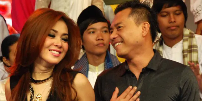 Inilah Kisah Kenapa Anang - Syahrini Berpisah
