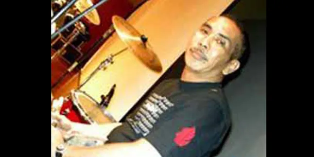 Tragis, Uce Haryono Meninggal di Atas Drum