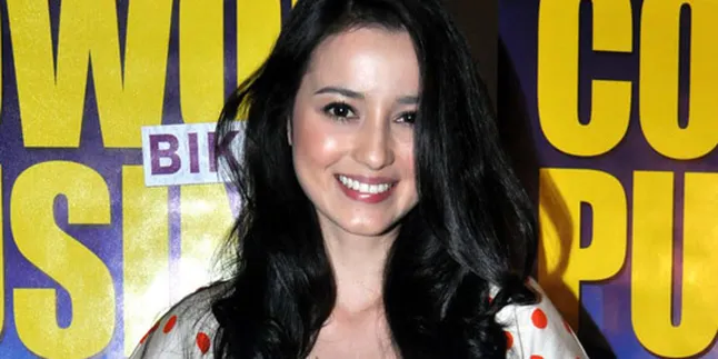 Julie Estelle Berniat Buka Bisnis Restoran?