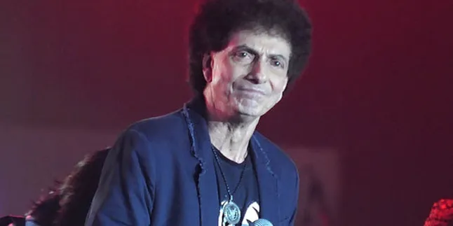 Tampil Bareng God Bless, Navicula 'Pecah Duren'