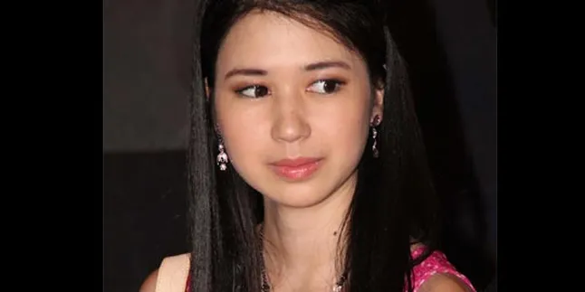 Laura Basuki 'Kejar' Pasangan Hidup