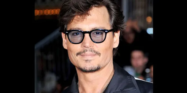 Johnny Depp Ternyata Keturunan Indian