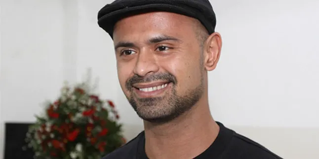 Mike Lucock Tak Salahkan Pengguna Narkoba