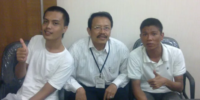 Andika dan Izzy Kangen Band Resmi Ditahan Andika dan Izzy Kangen Band Resmi Ditahan