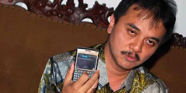 Roy Suryo: Foto Syur Syahrini Asli