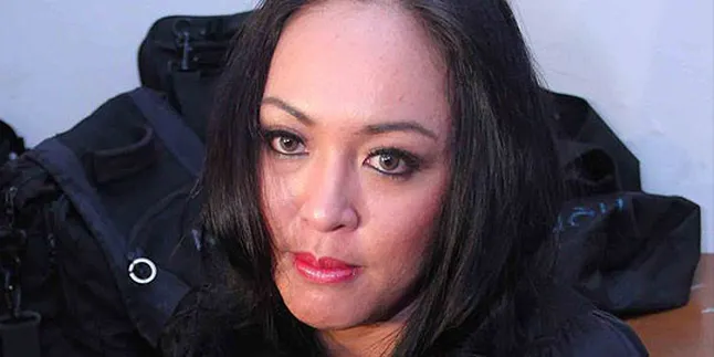 Tanpa Adjie, Angie Tak Bisa Lihat Karir Politiknya ke Depan