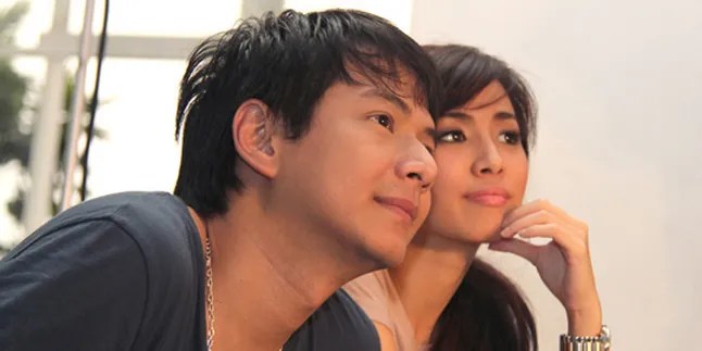 Delon Persembahkan Single Untuk Yeslin Wang