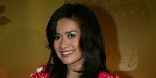 Ikke Nurjanah Tak Nyaman Dengan Status Janda