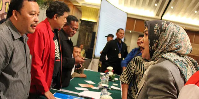 Yenny Rachman Dkk Laporkan Aa Gatot ke Polisi