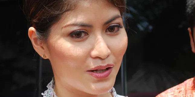 Inez Tagor Salut Dengan Ibu-Ibu Zaman Dulu