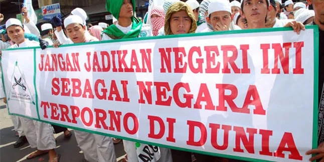 FPI: MUI Dan Menteri Agama Harus Bertindak Serius FPI: MUI Dan Menteri Agama Harus Bertindak Serius