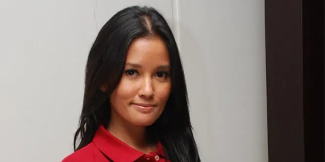 Titi Sjuman Ingin Jadi Cowok