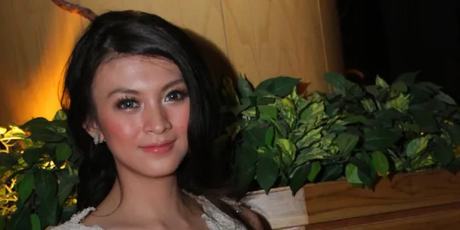 Donita Pasrahkan Jodoh Kepada Tuhan