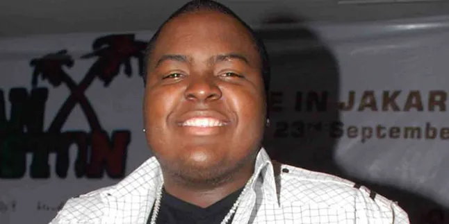 Tabrak Jembatan, Sean Kingston Nyaris Tewas
