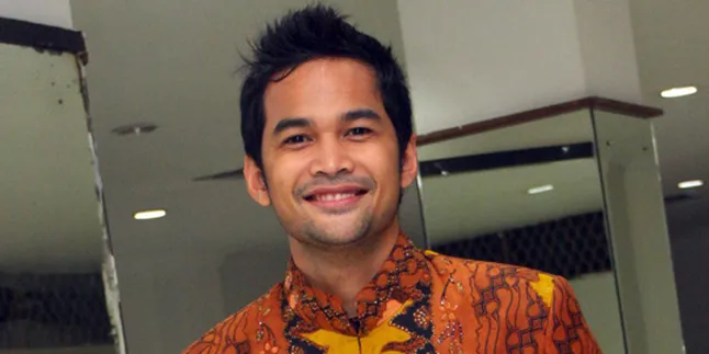 Teuku Wisnu - Shireen Sungkar Buka Bisnis Bareng Teuku Wisnu - Shireen Sungkar Buka Bisnis Bareng