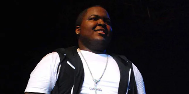 Patah Rahang, Sean Kingston Kritis Tapi Stabil