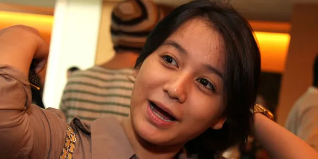 Juwita Bahar Pilih Tinggal Terpisah Dari Orang Tua Juwita Bahar Pilih Tinggal Terpisah Dari Orang Tua