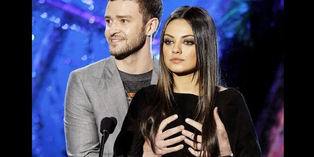 OMG! Justin Timberlake - Mila Kunis 'Saling Remas'!