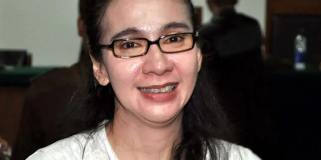 Dipenjara, Iyut Bing Slamet Tambah Cantik