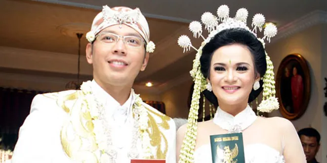 Mas Kawin Shezy Idris - Akis Rp110.611