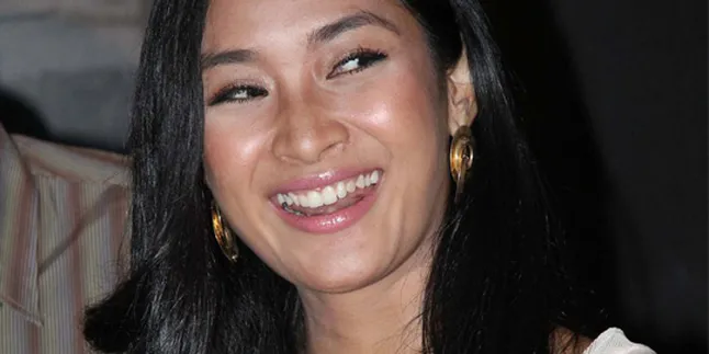 Happy Salma Segera Bintangi 'TRUE LOVE'