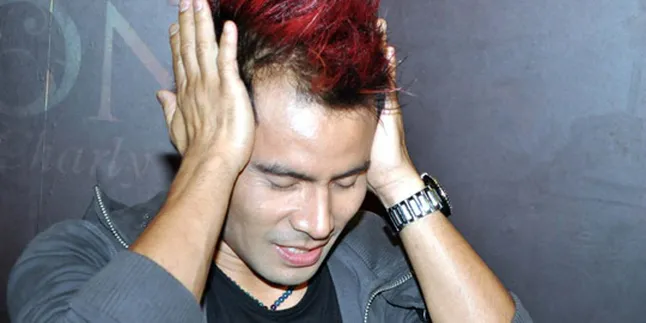 Judika Ganti Gaya Rambut Demi Dhani? Judika Ganti Gaya Rambut Demi Dhani?