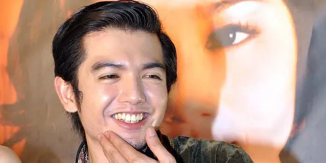 Nicky Tirta Bantah Ada Orang Ketiga