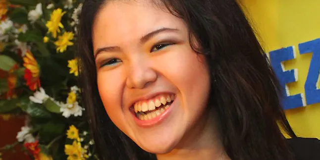 Kamukah Tipe Cowok Idaman Tina Toon?