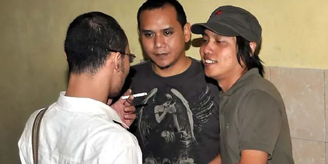 Kedatangan Fadly - Rindra Kagetkan Yoyo