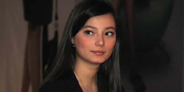 Asmirandah Serius Pelajari Bahasa Belanda