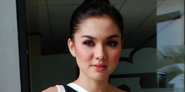 Postur Tubuh Berubah, Vicky Shu Rombak Pakaian