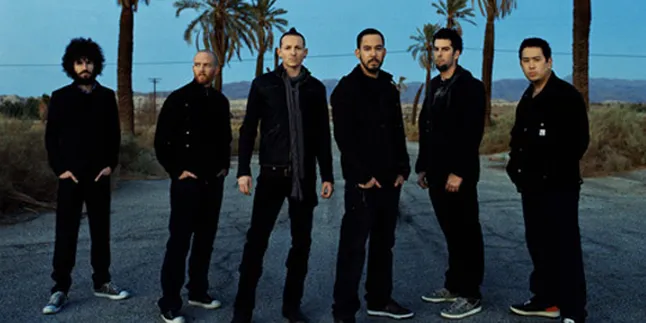 Fans Linkin Park Antre Tiket Sejak Pagi