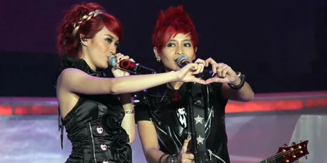 RBT Laris, The Virgin Raih Awards di Hongkong