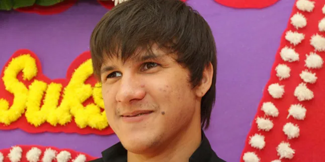 Stuart Collin dan Estelle Linden Sama-Sama Keras