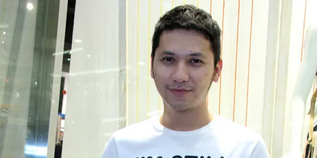 Kegerahan, Gading Marten Gemar Tampil Santai