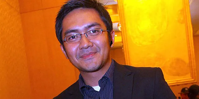 Dekat Dengan Zee Zee, Prabu Revolusi Merasa Beruntung