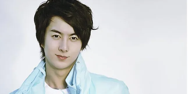 Kim Hyung Joon Kepanasan di Jakarta