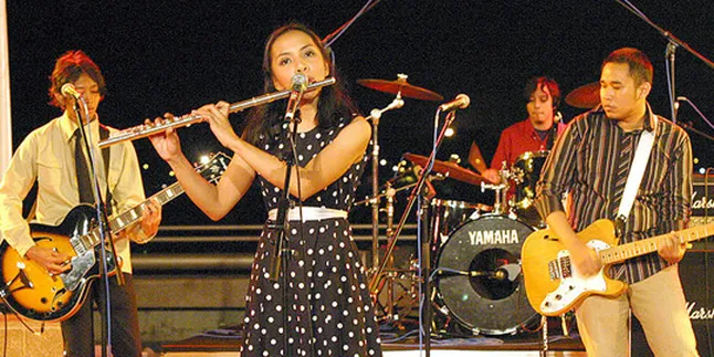 Mocca Takkan Cari Vokalis Pengganti Arina