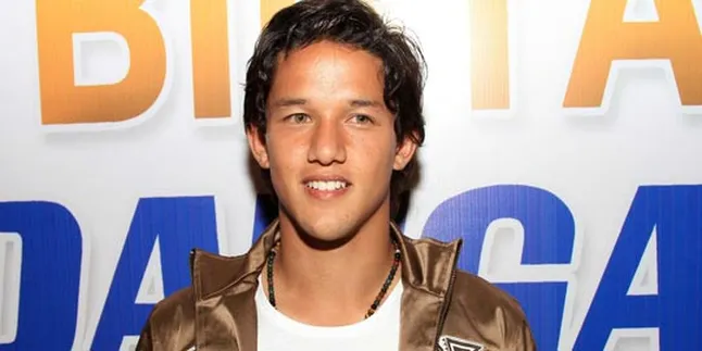 Rencana Pernikahan Irfan Bachdim Tak Direstui Keluarga!