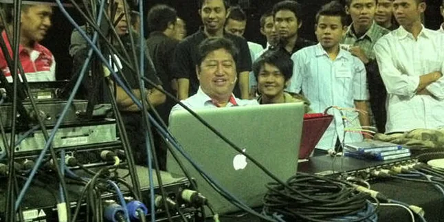 Ayah Vidi Aldiano Gelar Pelatihan Sound System