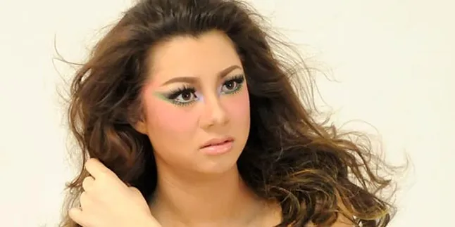 Jennifer Kurniawan Paksakan Pernikahan?