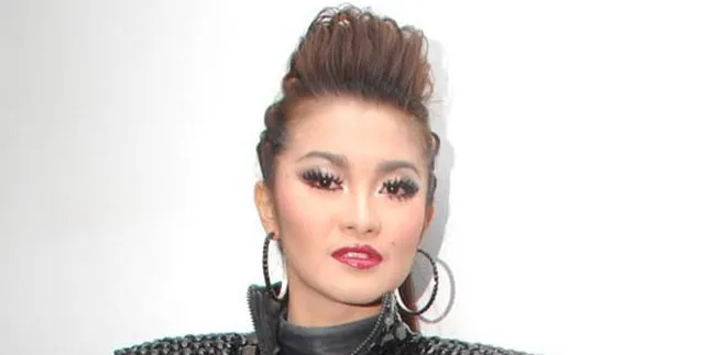 Fitri Carlina Miris Lihat Nasib TKI